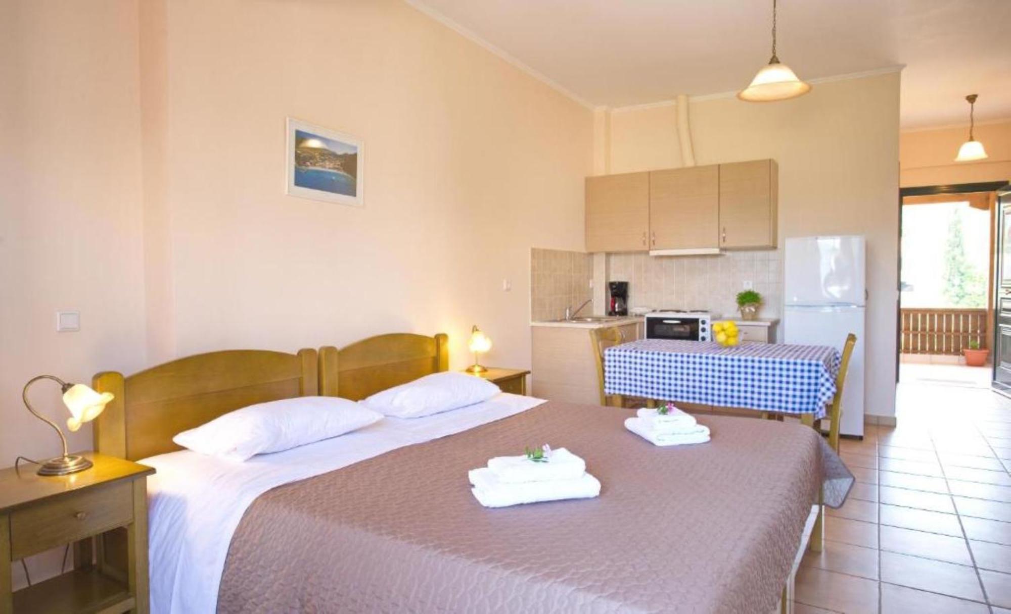Porto Nirikos Lefkada - Private Parking Apartment Exterior photo